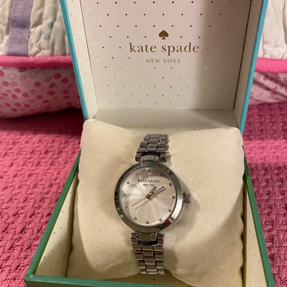 Kate Spade Silver  Mother Of Pearl Watchl. Box/W Extra Links & 2 Extra Batteries